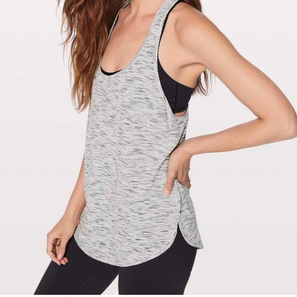 NWT Lululemon tank sz 6 tiger grey